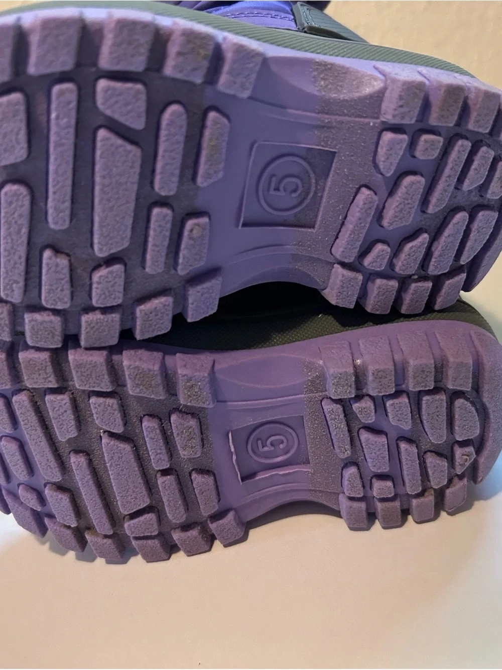 Land’sEnd 3M Thinsulate Purple and Gray Toddler Snow Boots size 5